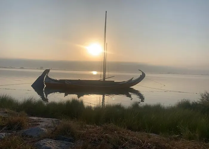 O Cantinho Da Ria - Jacuzzi With Water At 35 Degrees And Pool 度假居 *